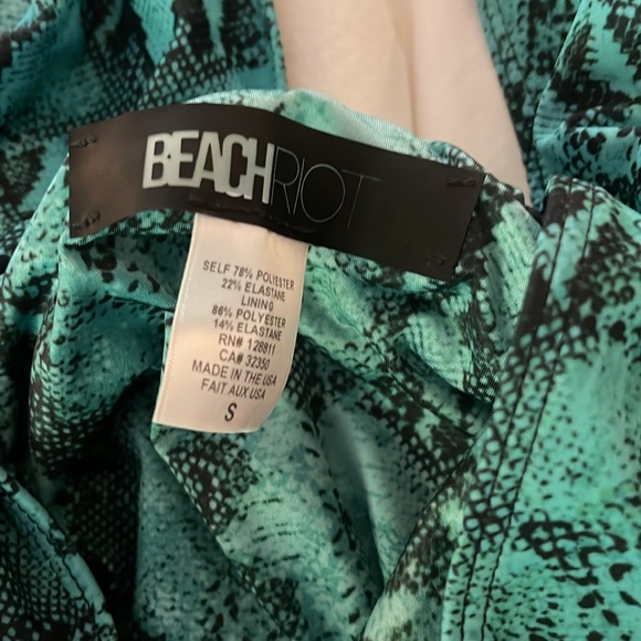 BEACH RIOT Vagabound Swimsuit in Venom XS - Picture 2 of 4